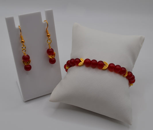 Olive green and gold leaf bracelet