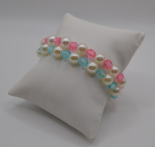 Light blue and pearl bracelet