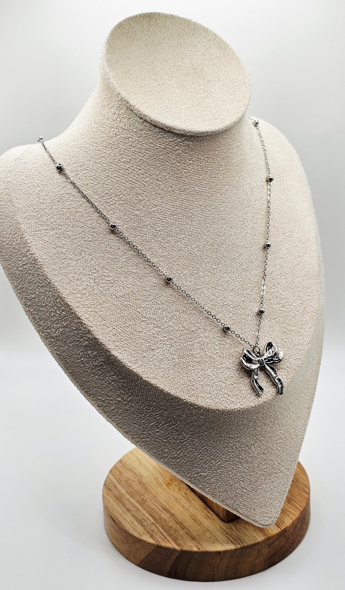 Bow Knot Pendant Necklaces