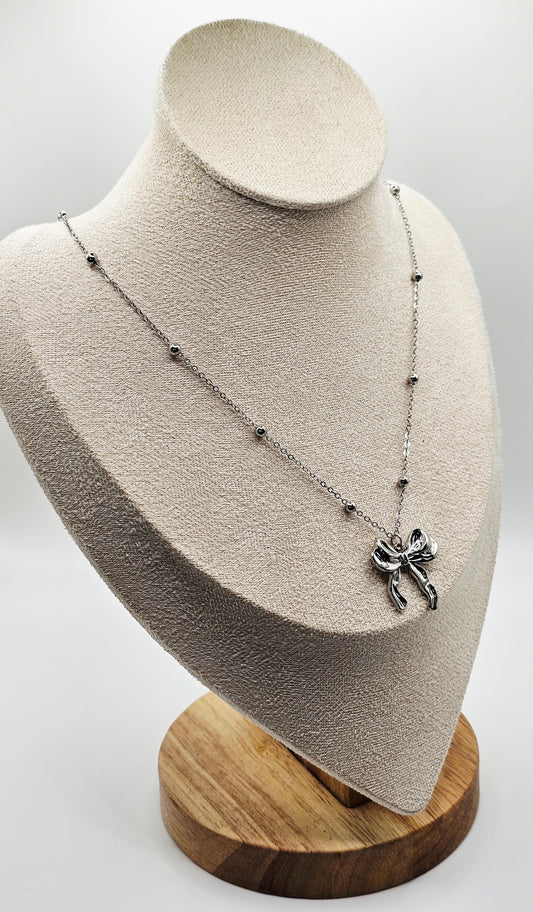 Bow Knot Pendant Necklaces