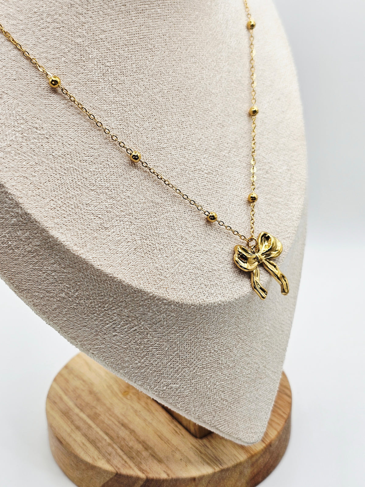 Bow Knot Pendant Necklaces
