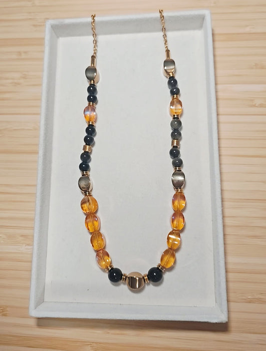 Golden Rose Red Crystal Glass Beaded Necklace