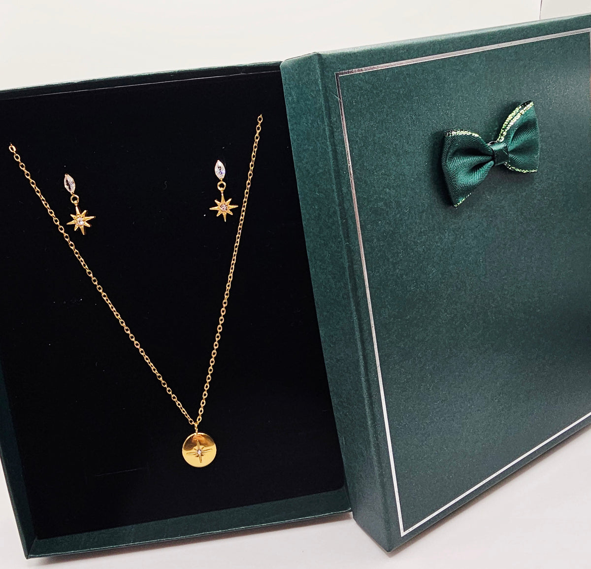 North Star Earring and Pendant Necklace Gift Set