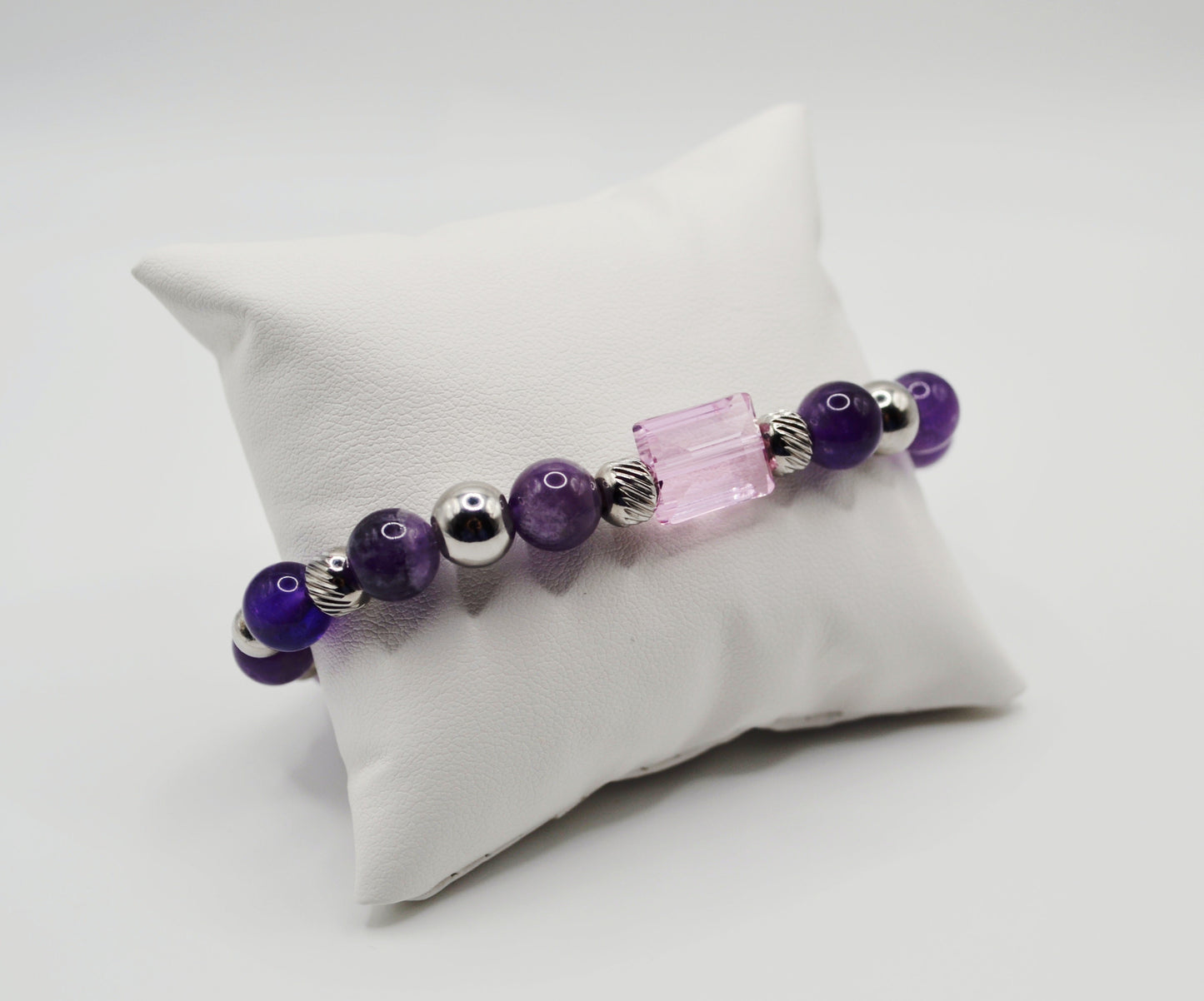 Amethyst beaded bracelet