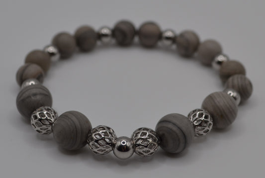 Weimaraner and cage beaded bracelet