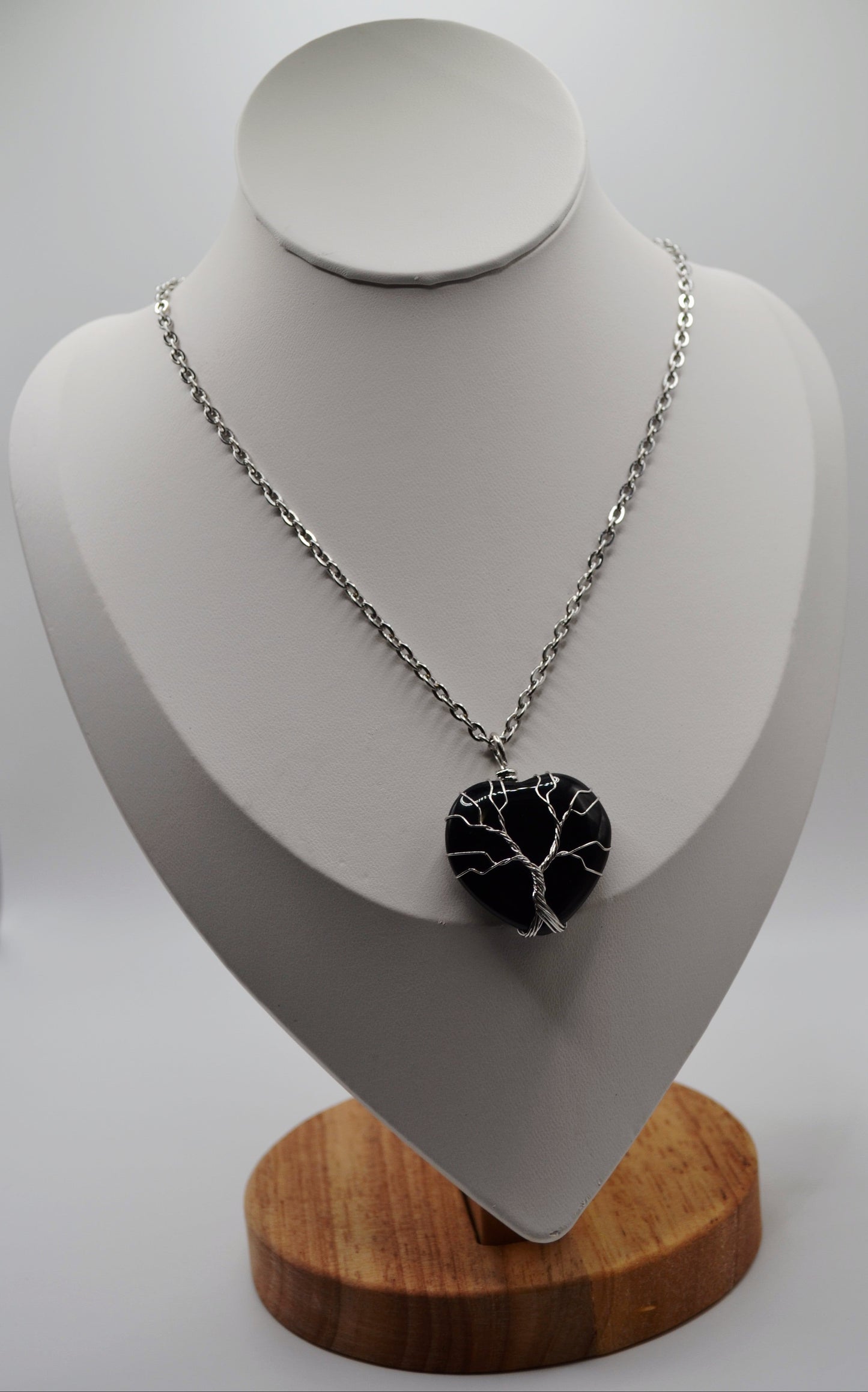 Tree of life heart pendant necklaces
