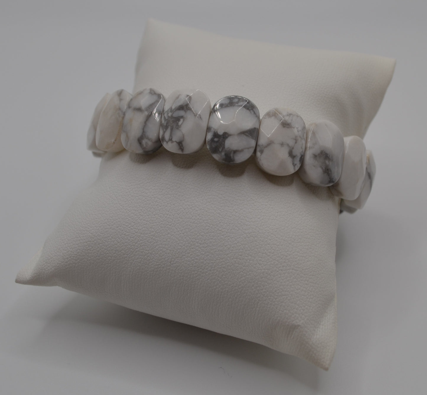 Facted rectangle stone oval beaded bracelets