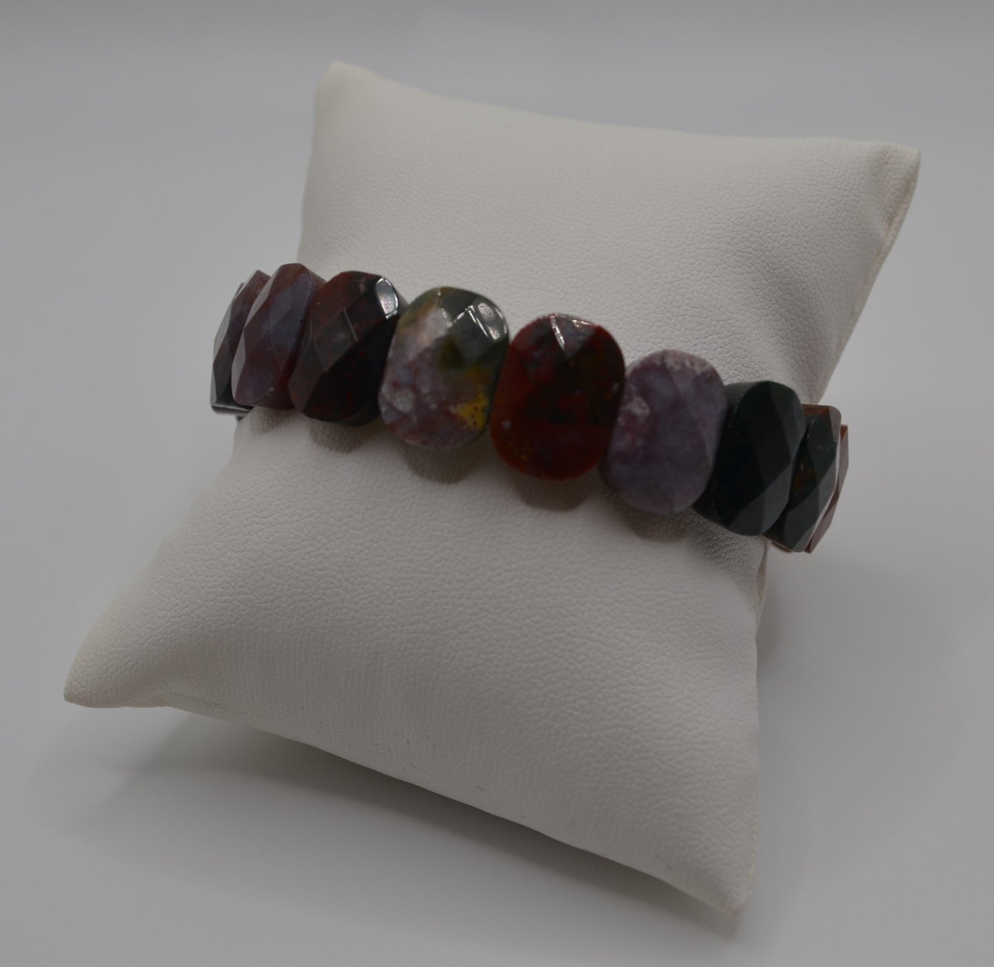 Facted rectangle stone oval beaded bracelets