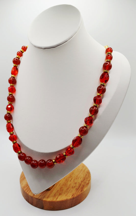 Red agate beaded necklace gold addition