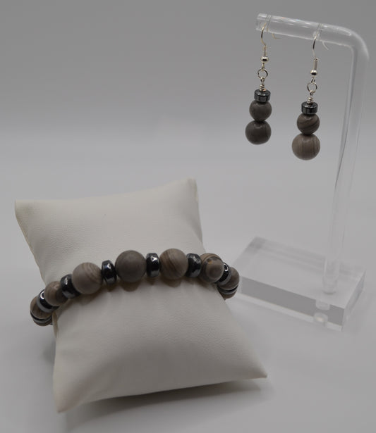 Weimaraner and rondelle beaded set