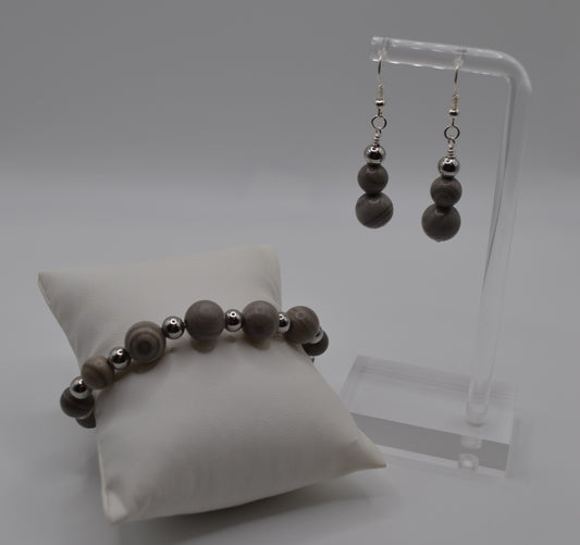 Weimaraner and silver beaded set