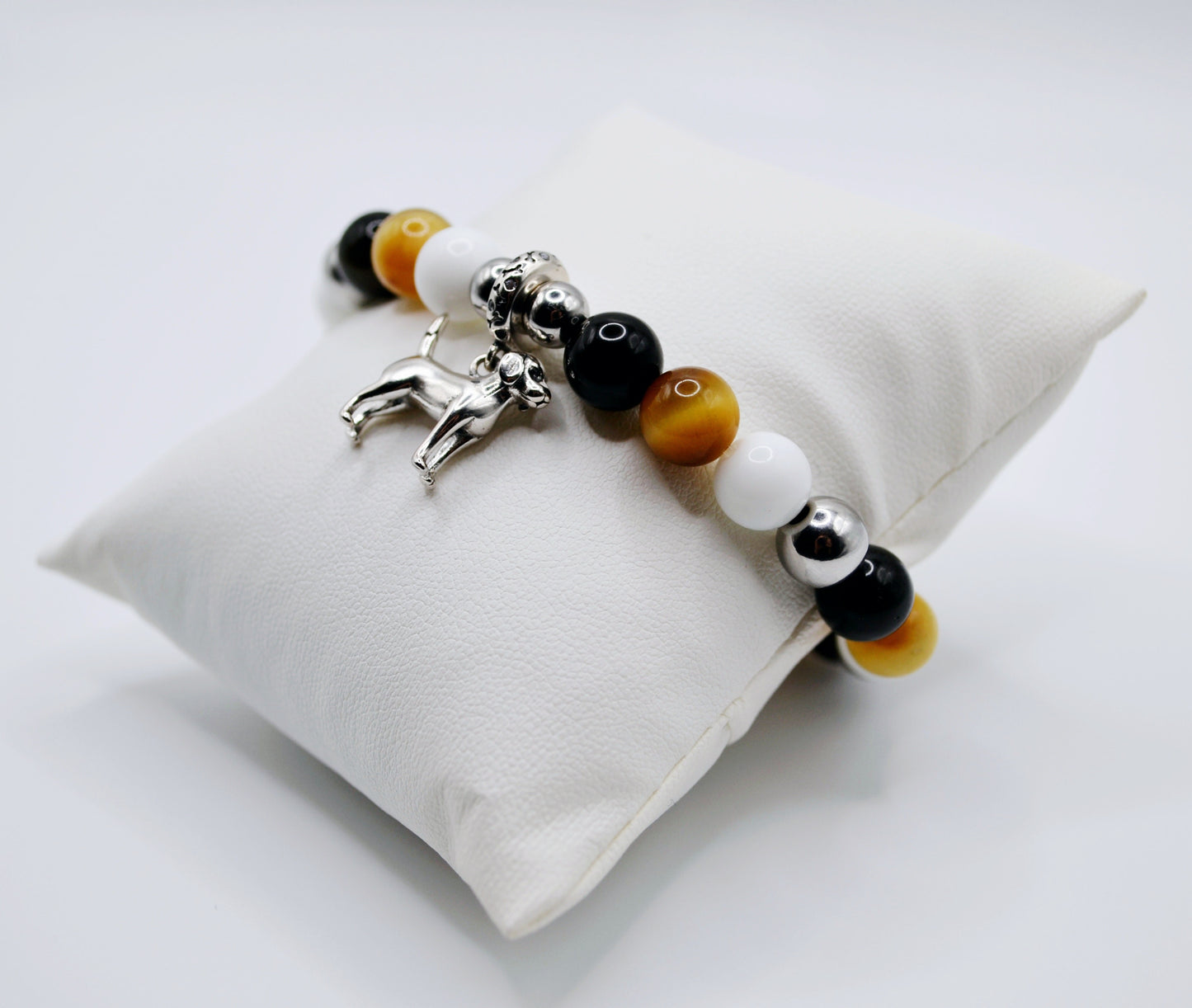 Beagle charm bracelet