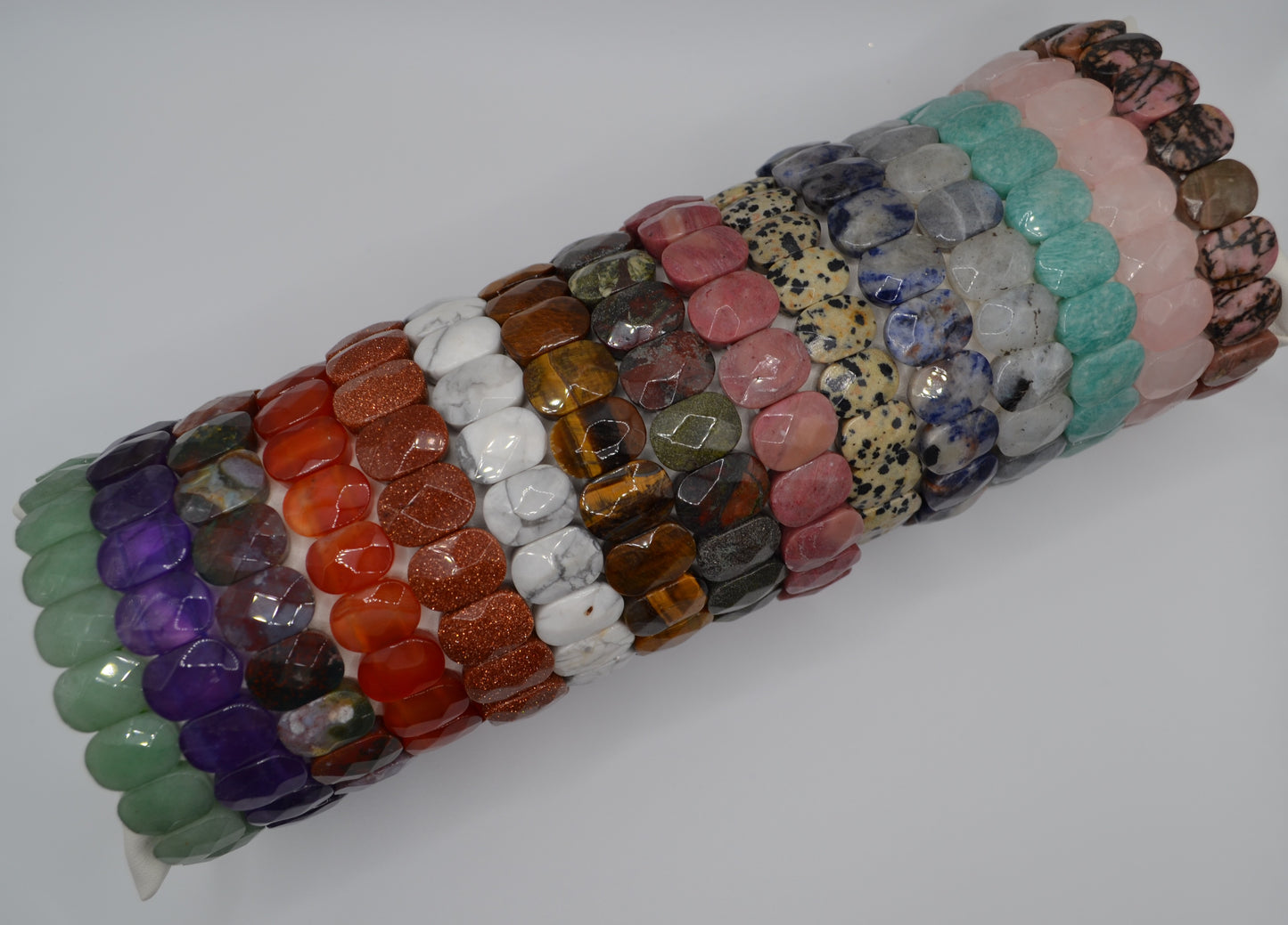 Facted rectangle stone oval beaded bracelets