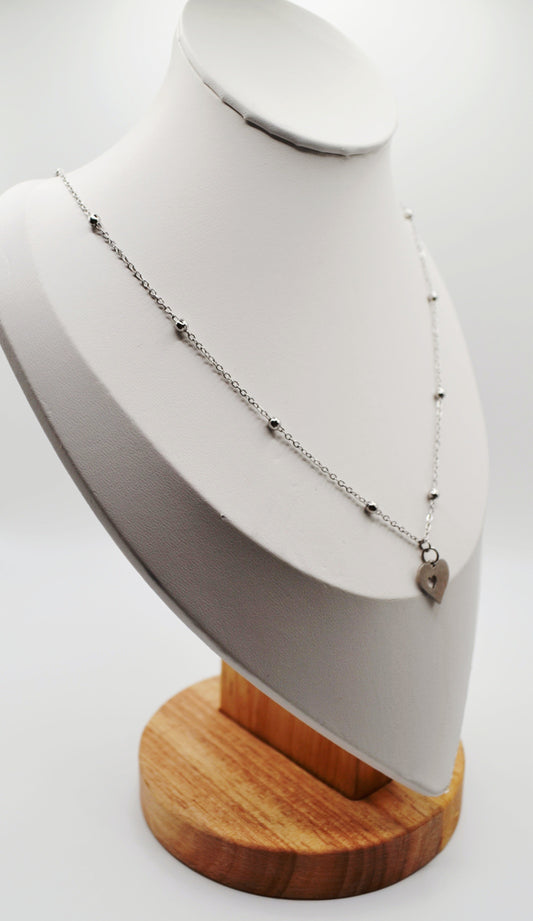 Open heart pendent necklaces