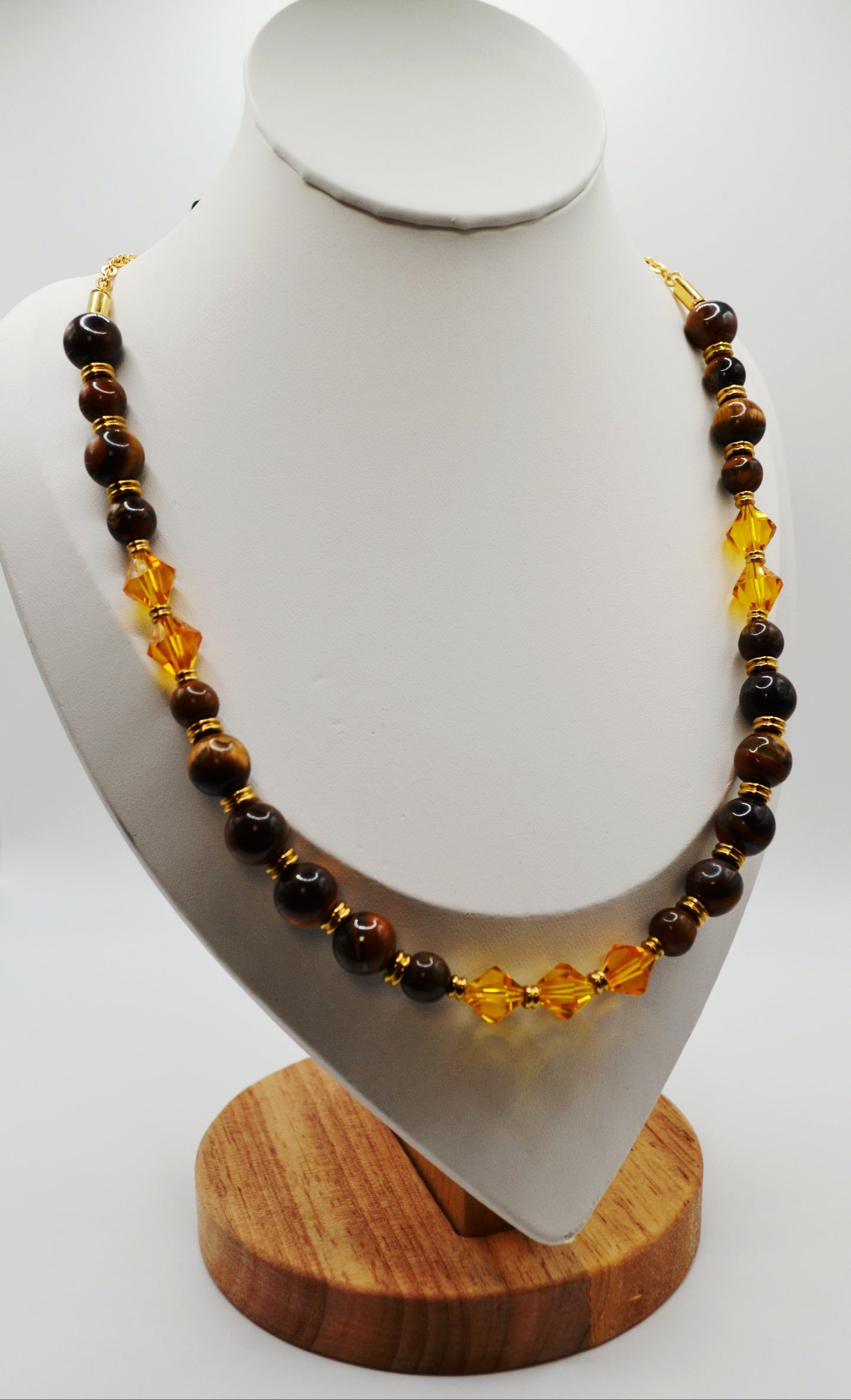 Tiger eye beaded necklace
