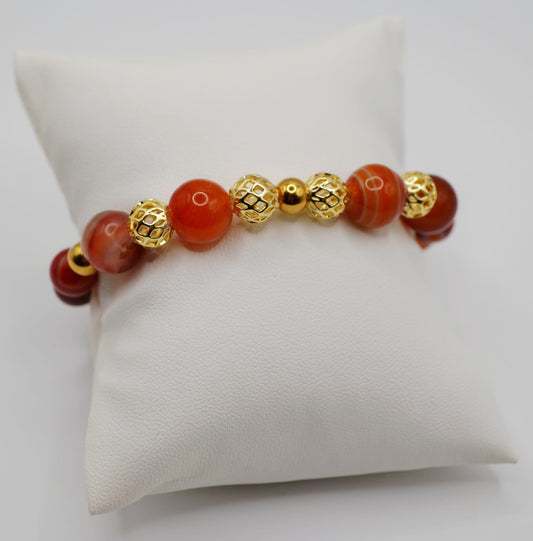 Vizsla cage and gold beaded bracelet