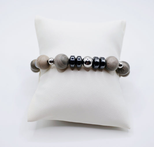 Weimaraner rondelle and silver bracelet