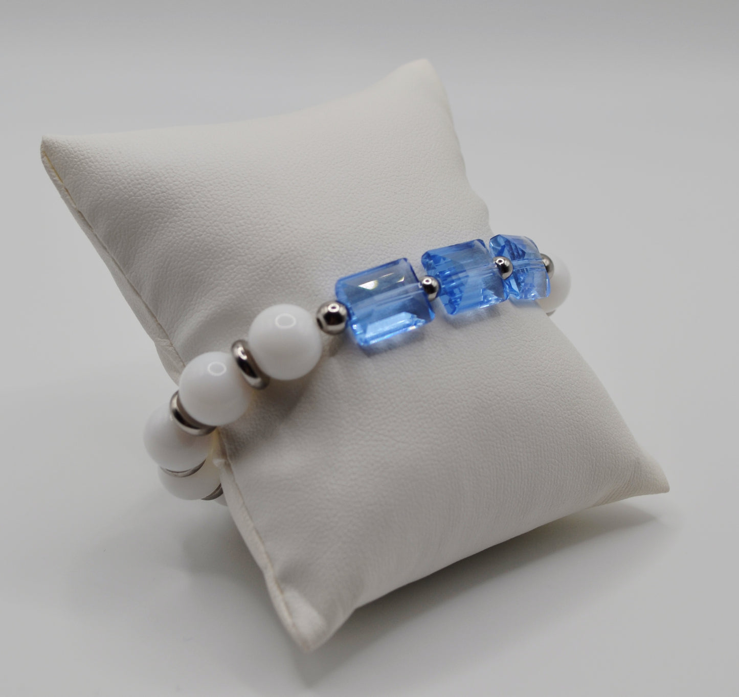 Rectangle faceted glass beaded bracelets