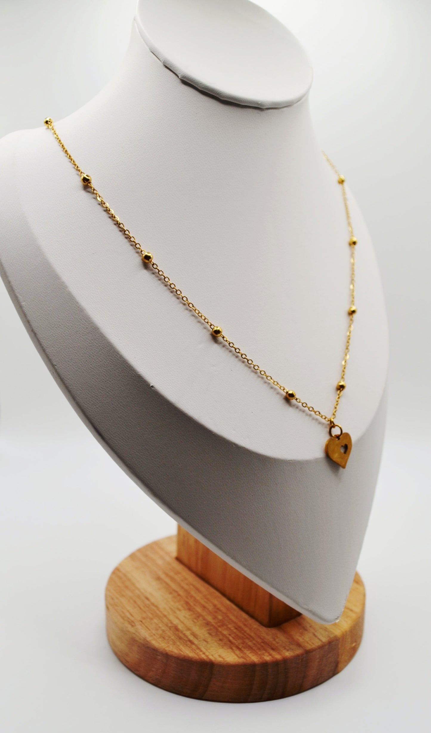 Open heart pendent necklaces