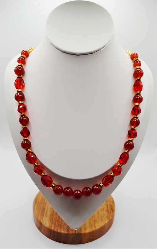 Red agate beaded necklace gold addition