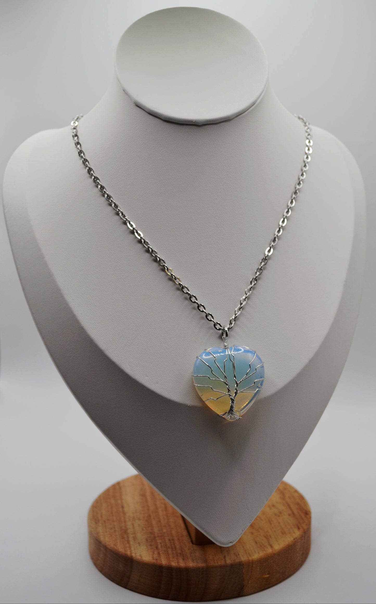 Tree of life heart pendant necklaces