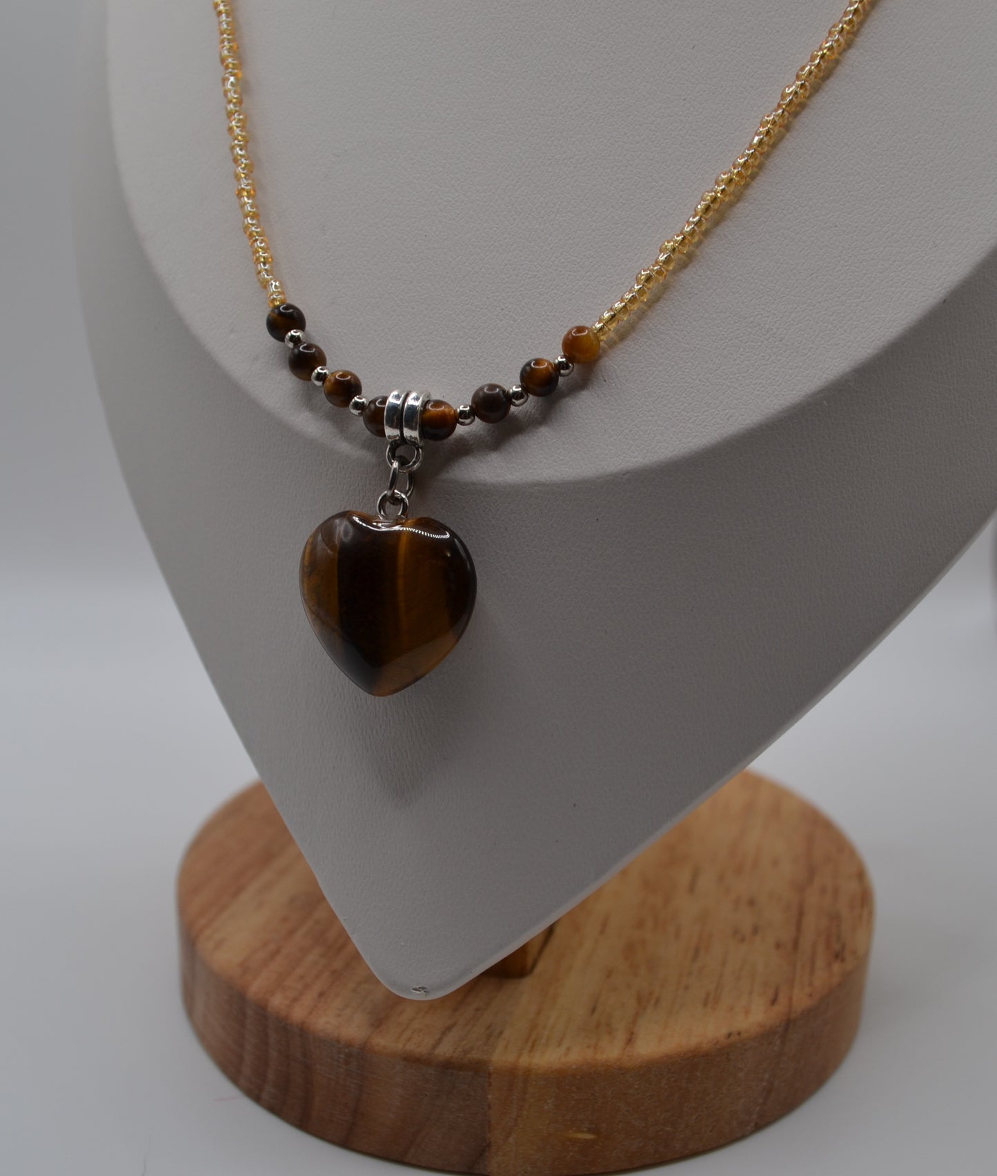 Heart pendant necklaces