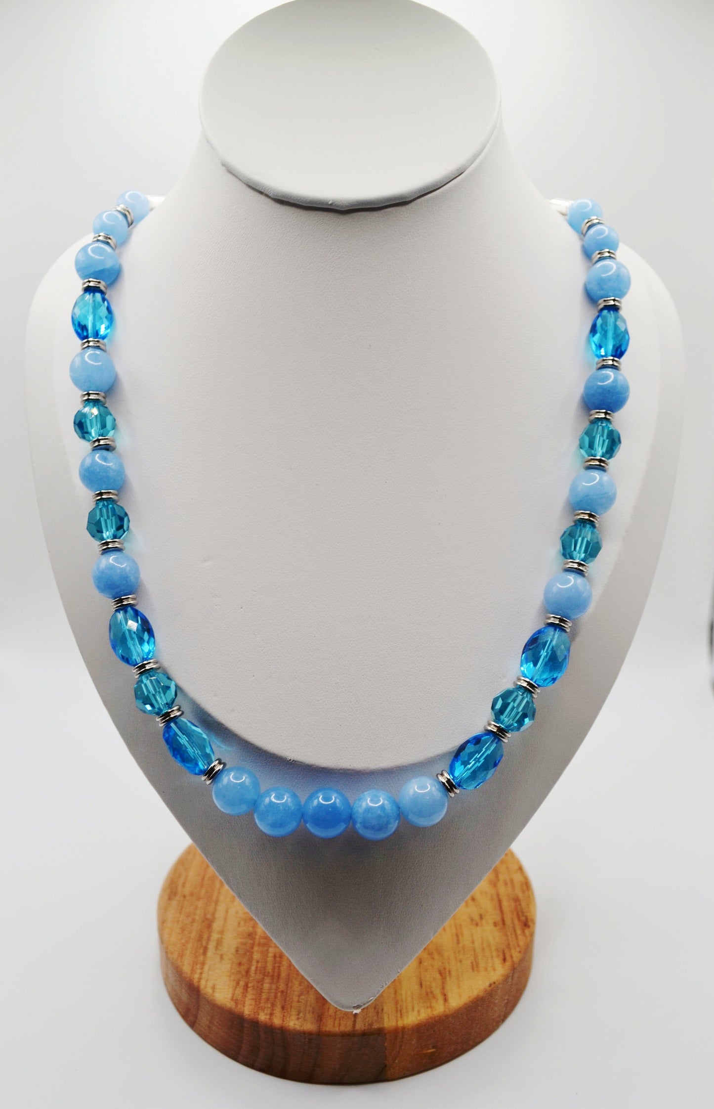 Natural sea blue beaded necklace
