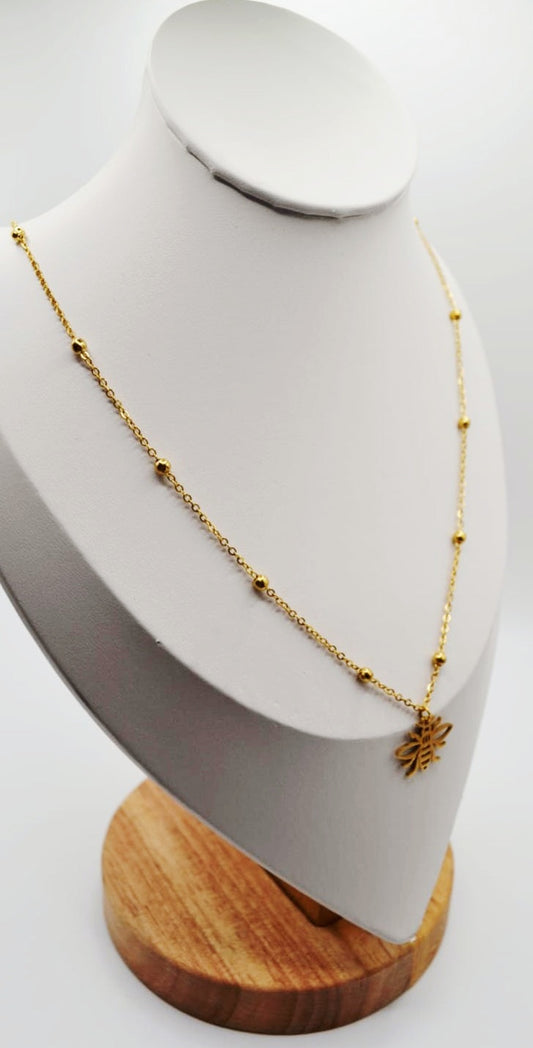 Bee pendant necklaces