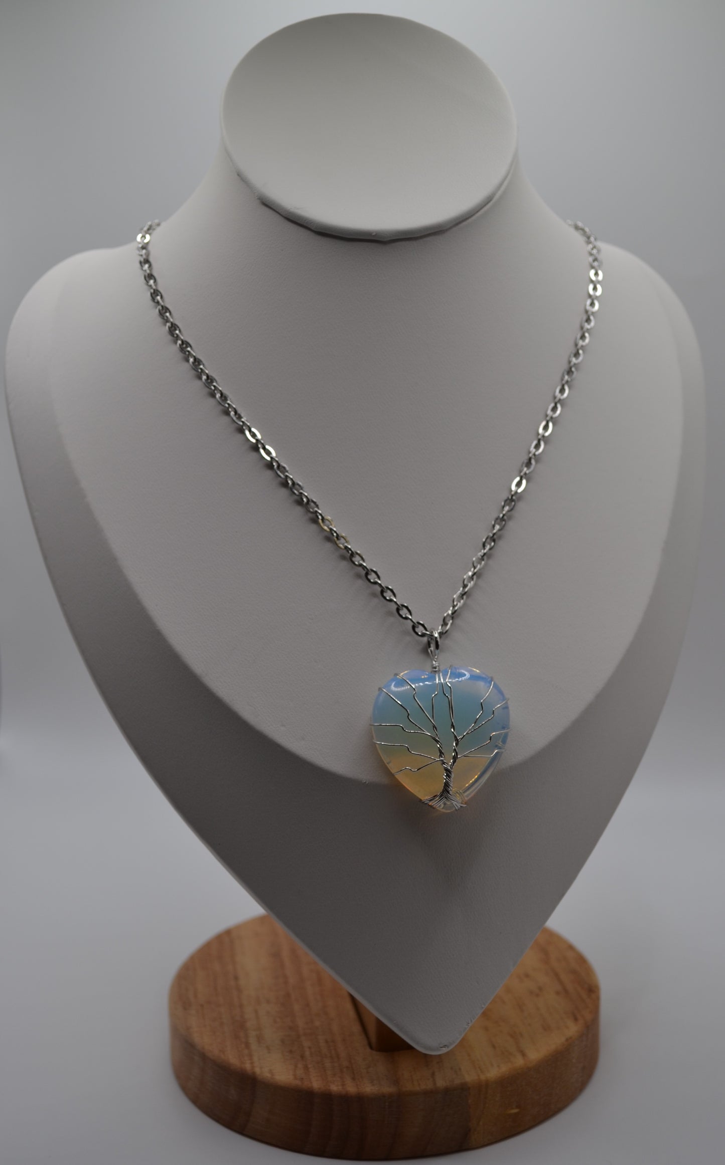 Tree of life heart pendant necklaces