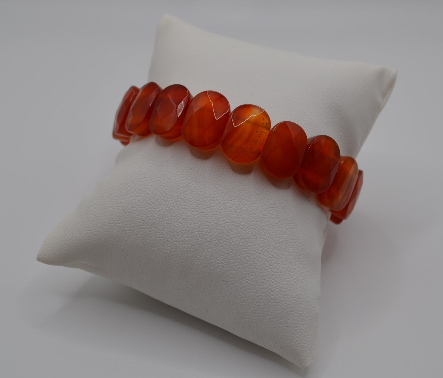 Facted rectangle stone oval beaded bracelets