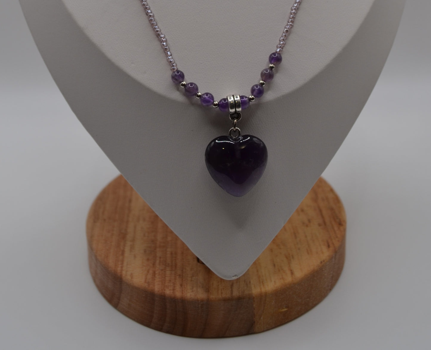 Heart pendant necklaces