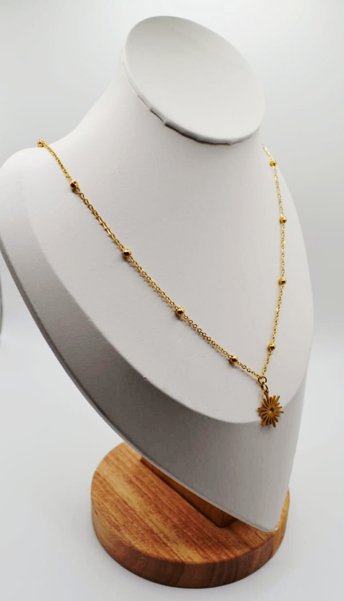 Bright sun pendant necklaces