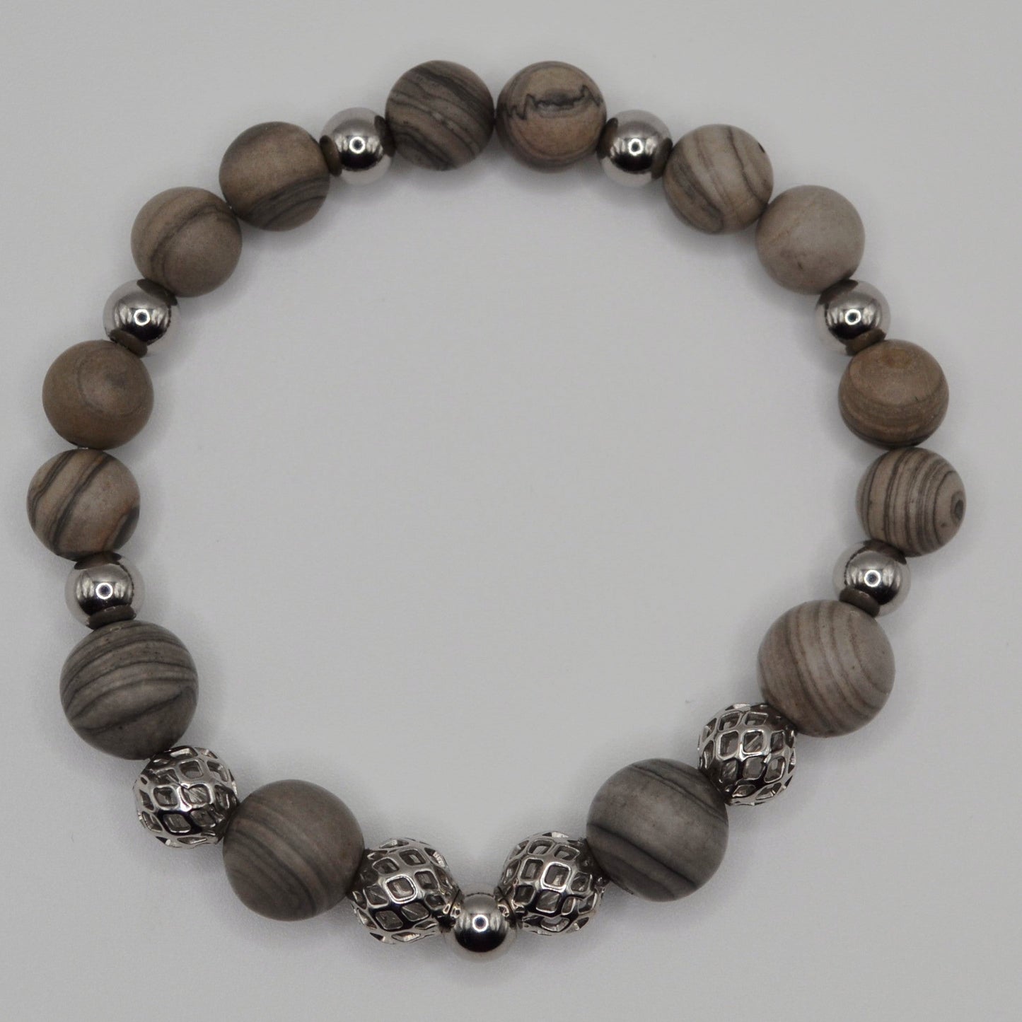 Weimaraner and cage beaded bracelet